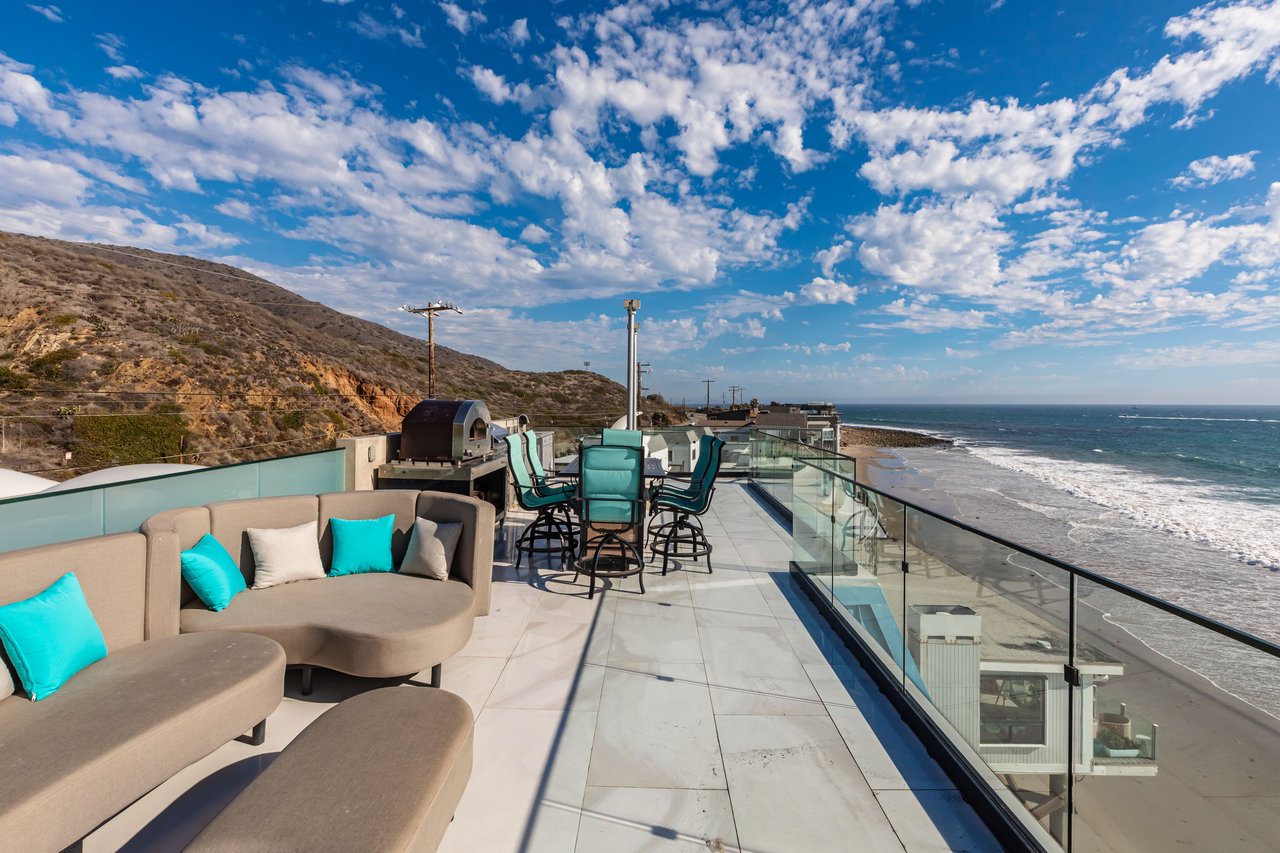 11350 Pacific Coast Hwy