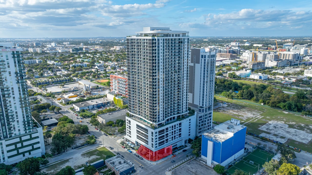 Luxury Reastaurant in Miami