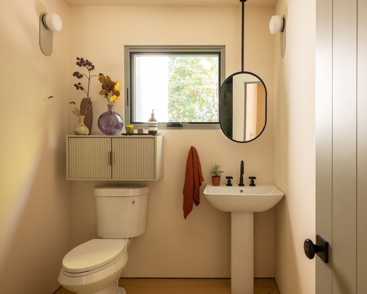 4157 Sunswept Dr, Studio City