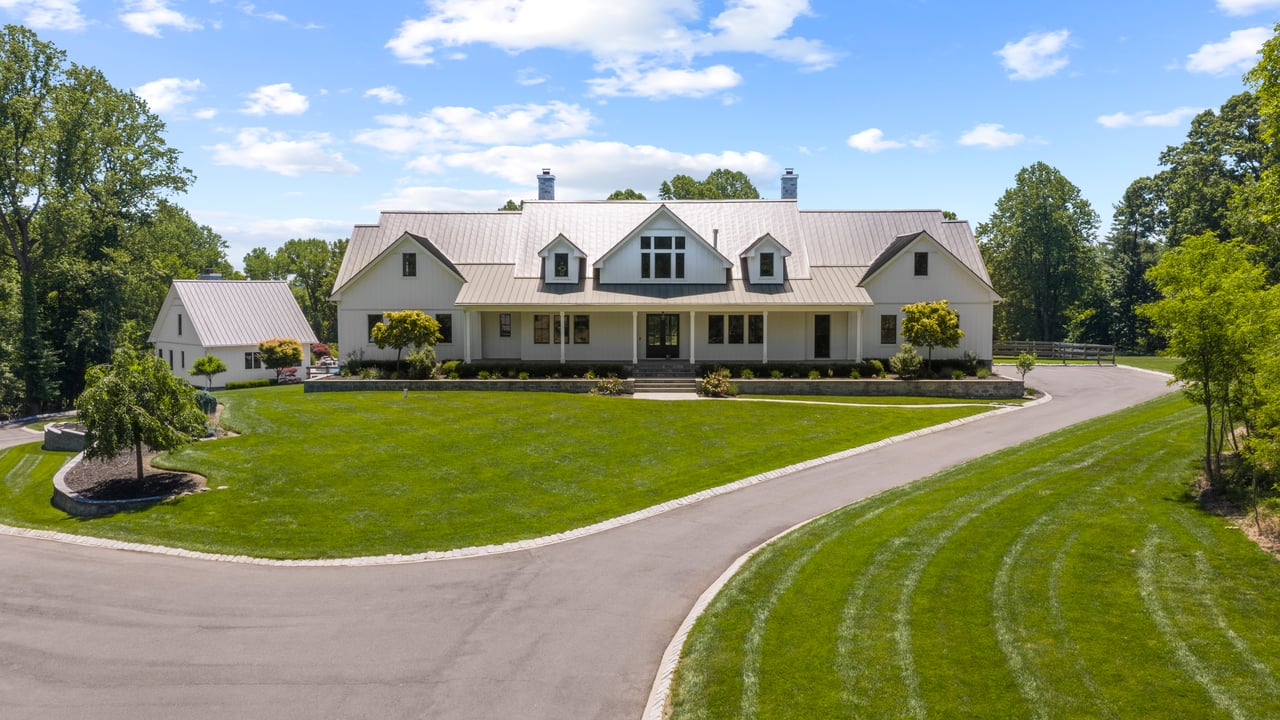 7 Homelands Dr