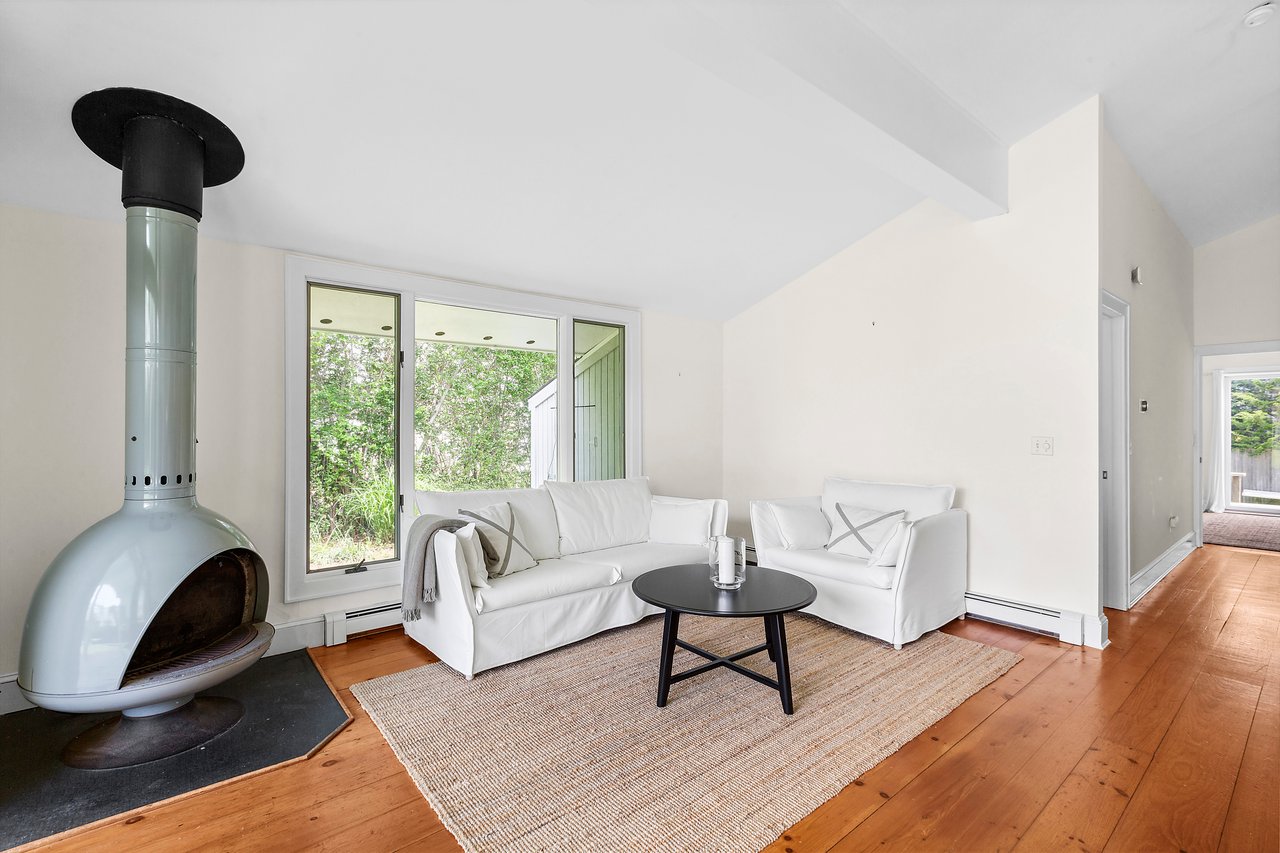 21 Flagg Avenue
