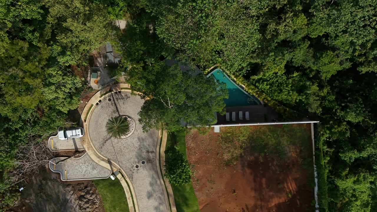 Gated Community Lots Walking Distance to Avellanas