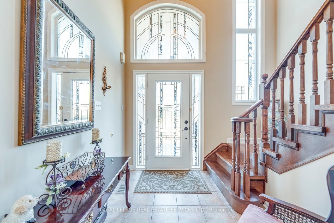 1038 Agram Dr