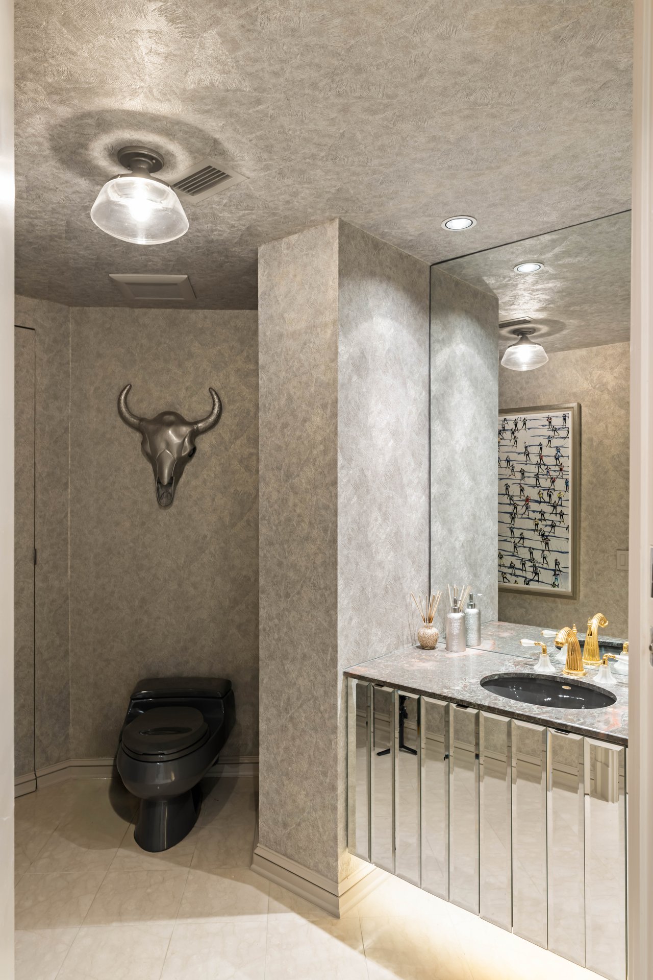 2660 Peachtree Road #24CD