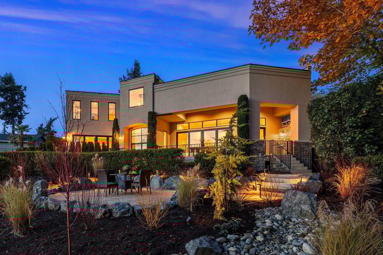 9228 112th Avenue NE