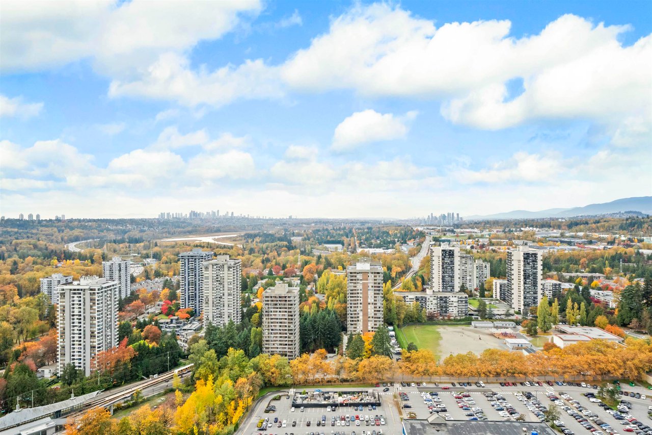 3208-3809 Evergreen Pl