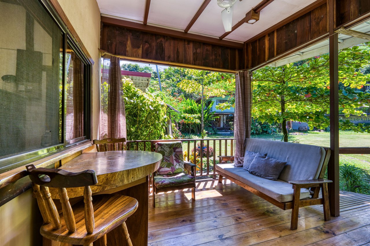 DOMINICAL HOTEL OR RETREAT WITH 11 RENTALS PLUS OWNER’S HOME