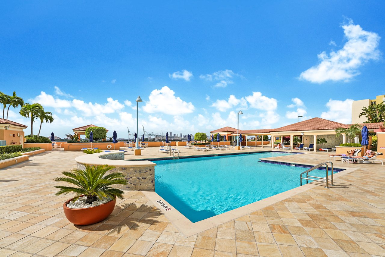 Yacht Club at Portofino Condo for Sale | Unit 1209 | South of Fifth