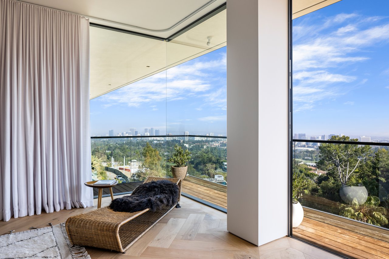 755 Sarbonne Rd, Bel Air