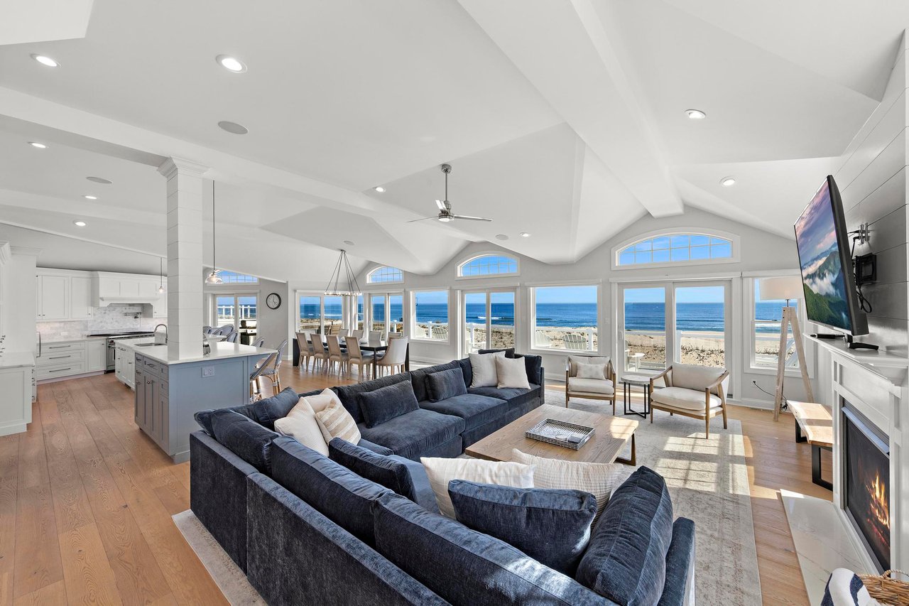 123 E. Colorado Avenue