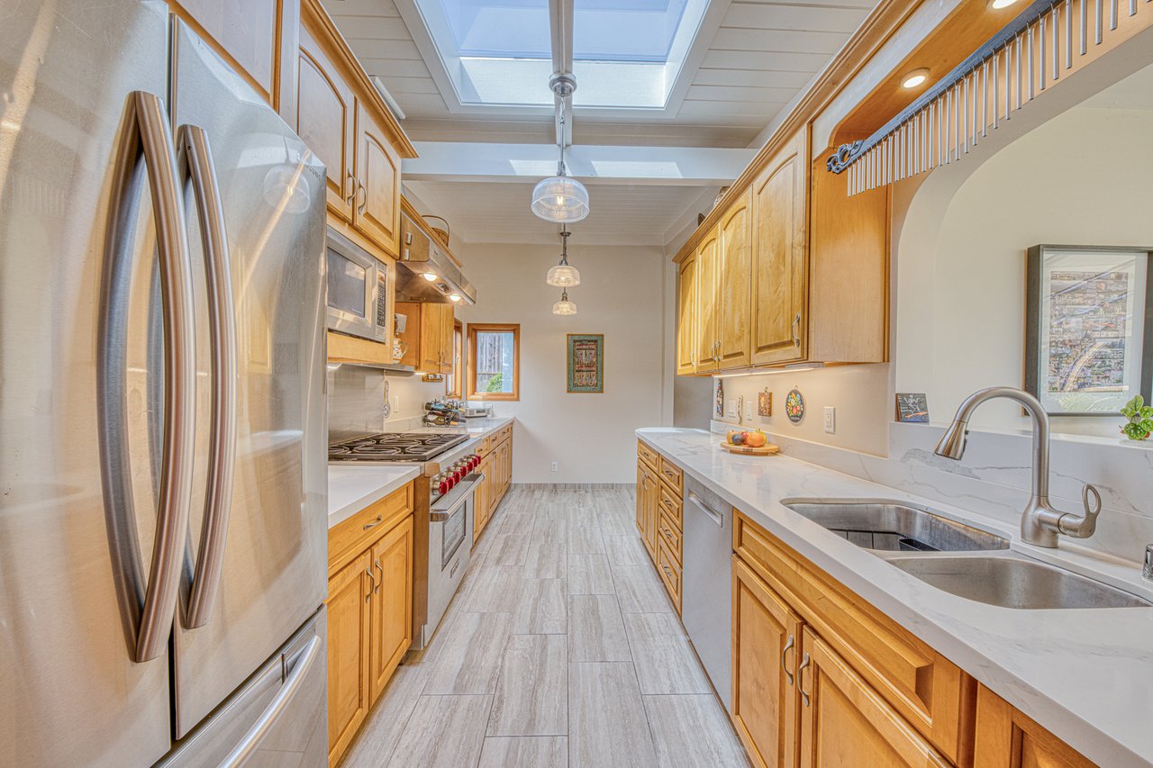 14 Shady Ln  Monterey