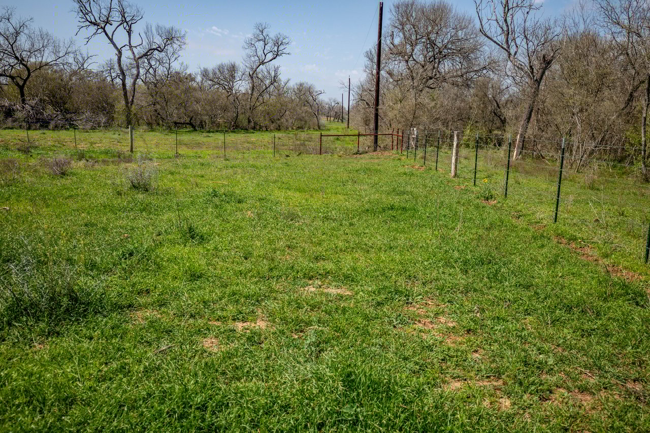 Dry Hollow Creek Ranch | 21.96± Acres | Bexar County