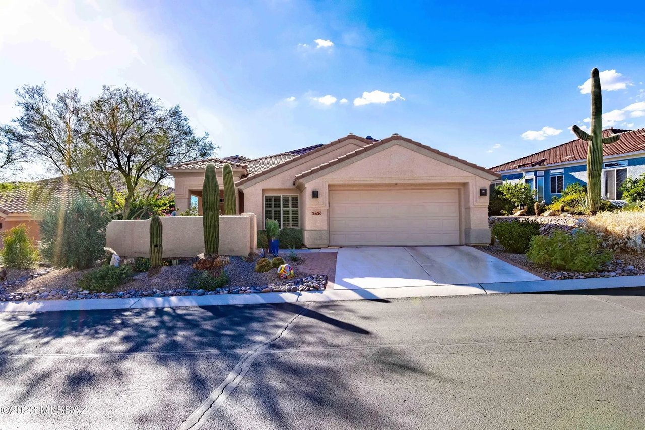 13715 N Heritage Canyon Dr
