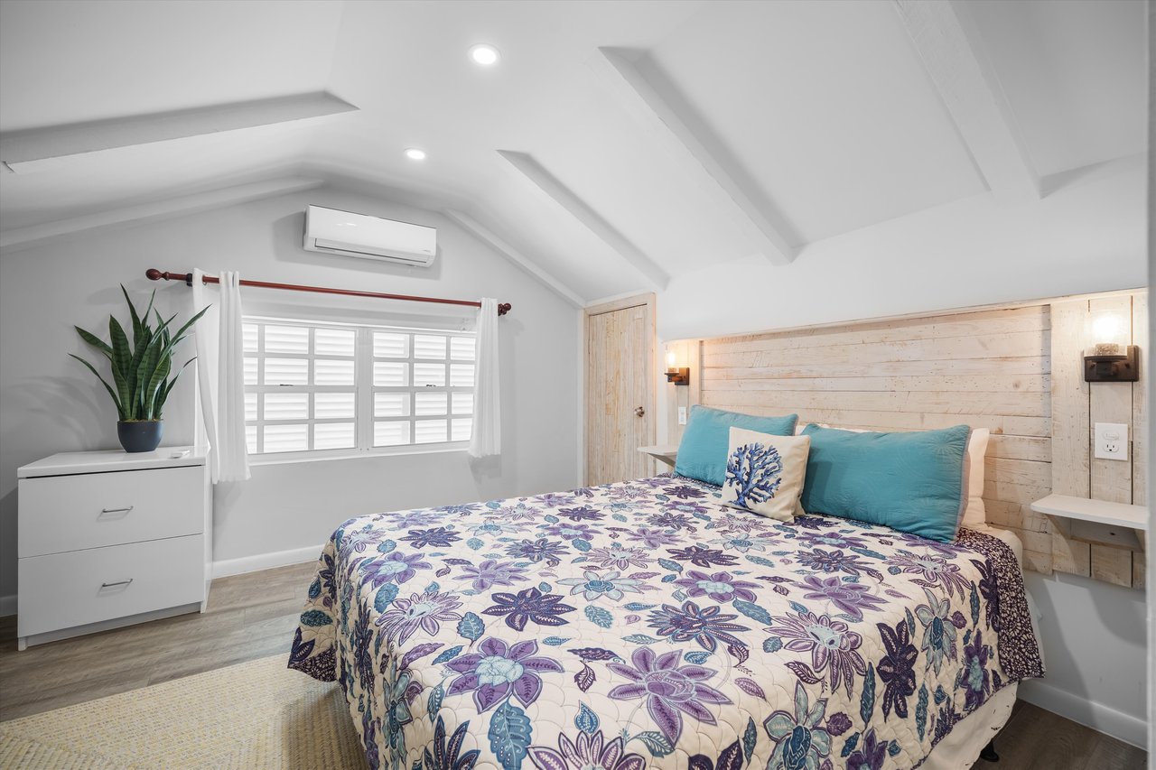 Water's Edge— A Turnkey Waterfront Estate