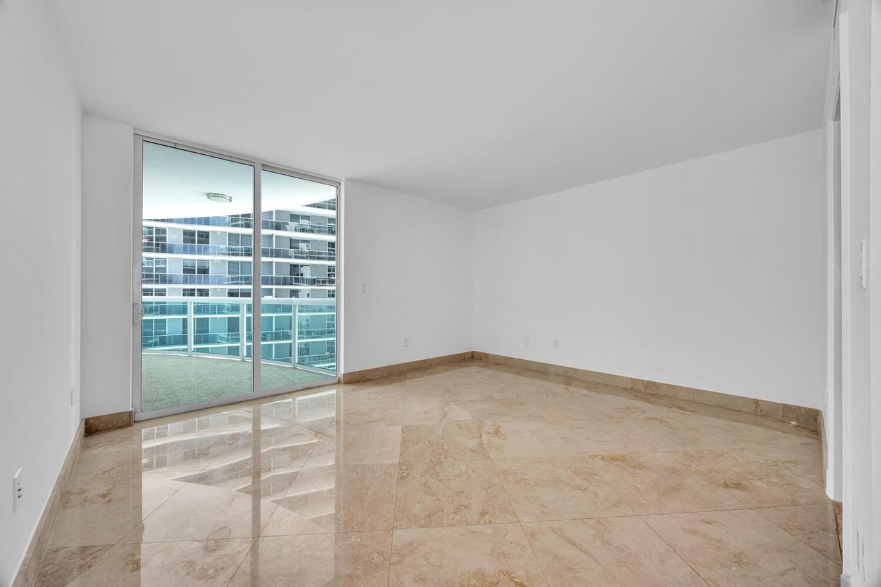 Luxury Waterfront Living in Edgewater