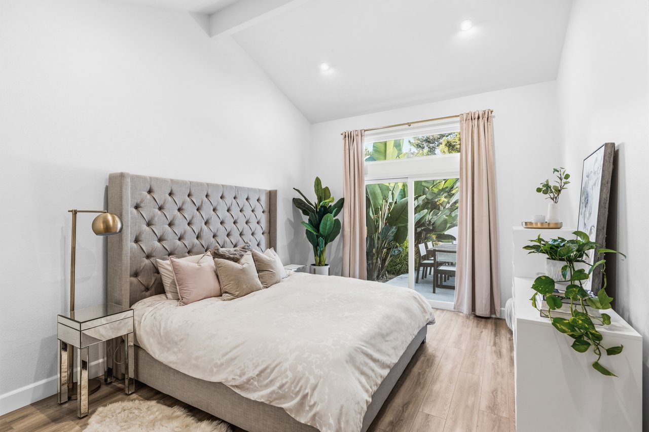 Fully Remodeled Single-Level in Encinitas