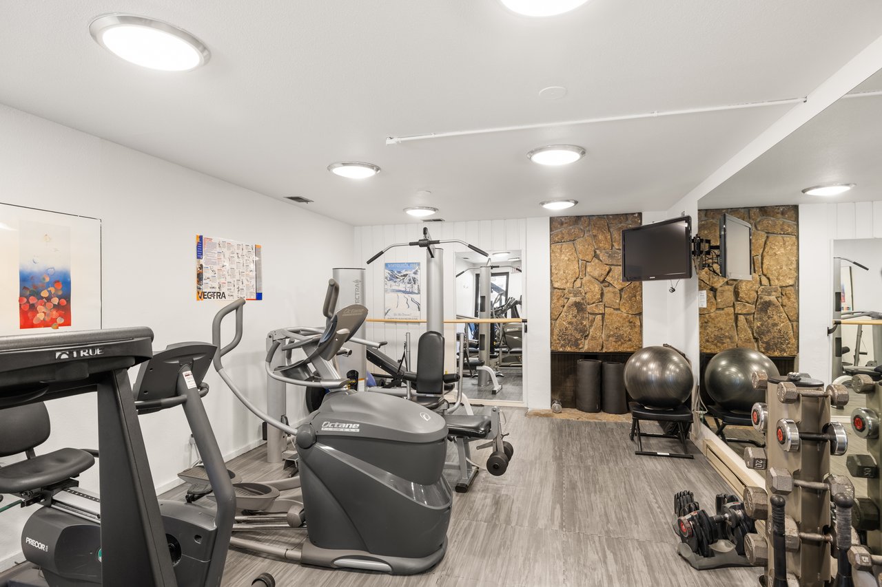 Luxury Riverfront Rental