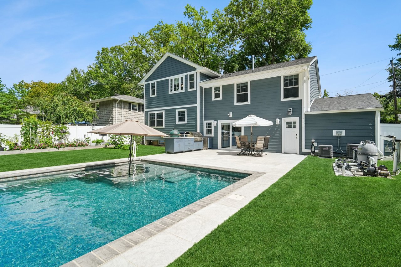 25 Ascot Way, Summit, NJ 07901