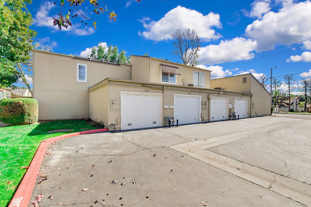 1453 Cypress Street
