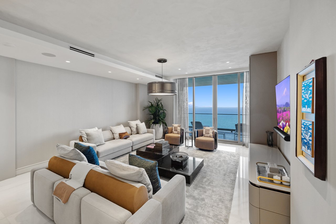 17901 Collins Ave # 3003