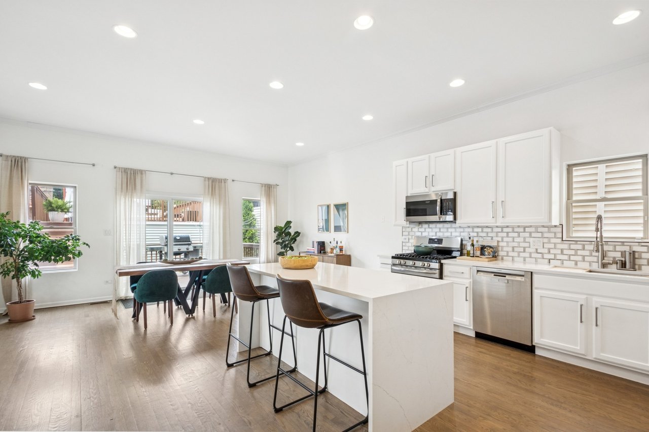 Coming Soon - 1714 W Erie Street, West Town