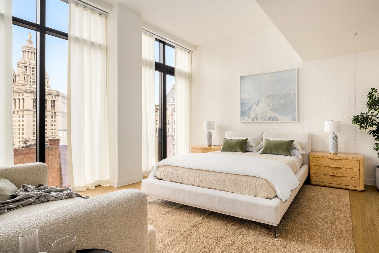 N°33 Park Row