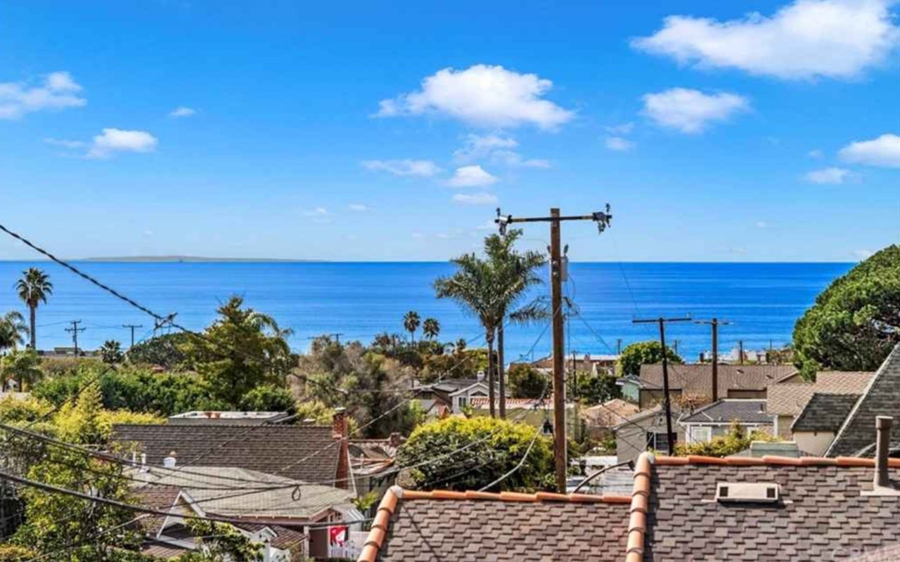 In Escrow! 597 Anita Street, Laguna Beach A Rare And Beautiful Village Home