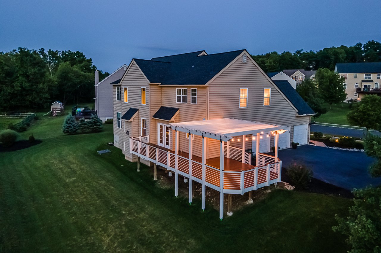 4945 Curly Horse Drive