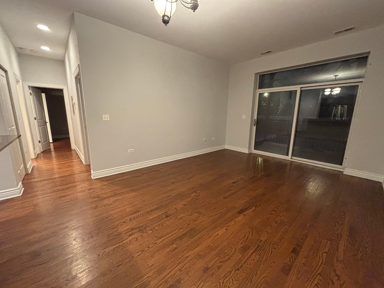 2409 W Catalpa Ave Unit 205