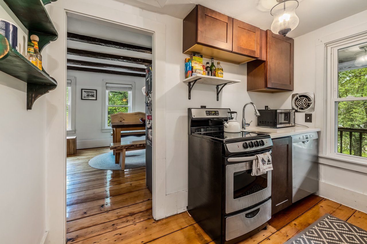 Old Farm 2 Bedroom Condo