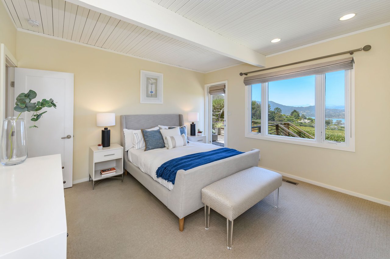 110 Cloud View Rd