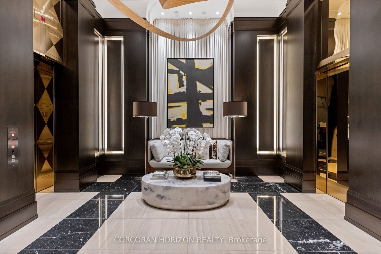 CROWN JEWEL OF YORKVILLE