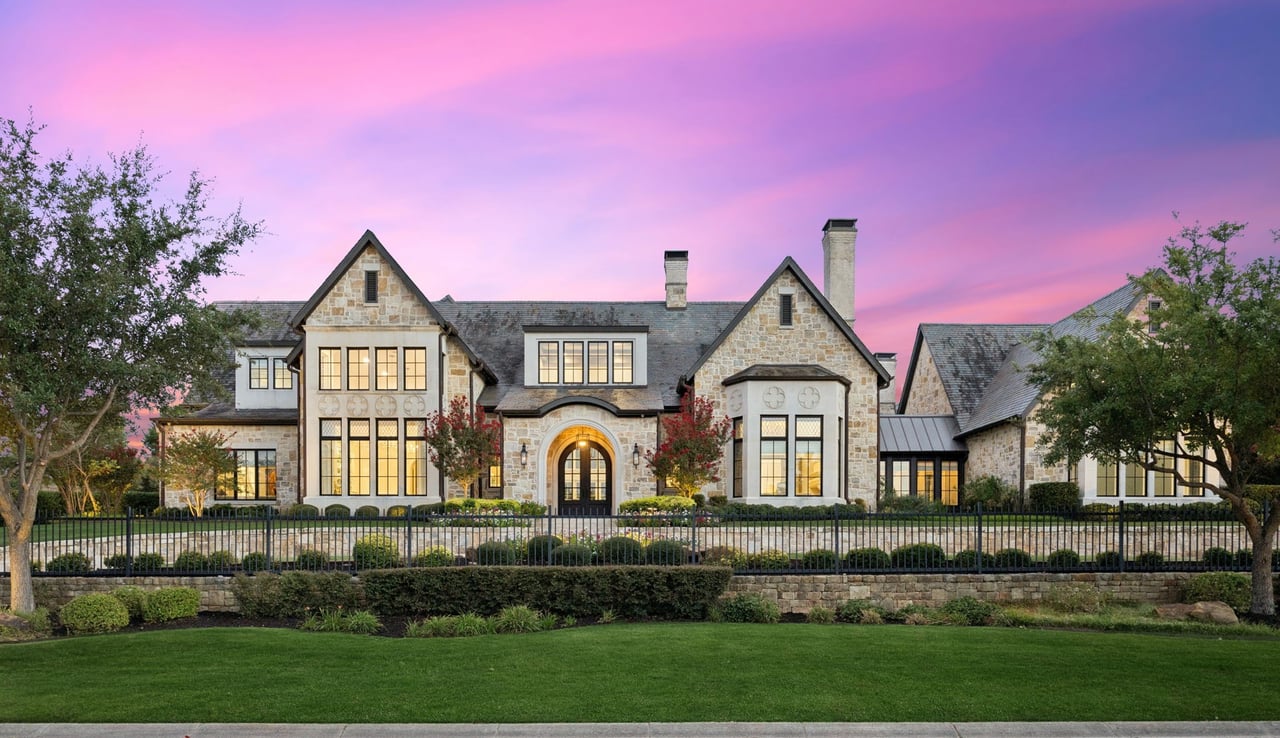 2001 Brazos Court, Westlake
