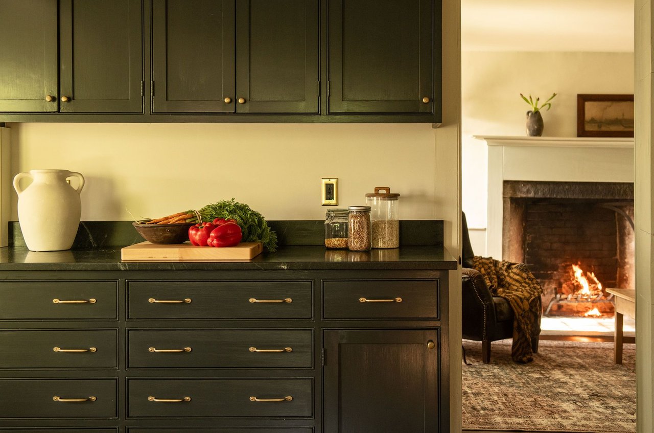 83 Scofield Hill Road, Washington, CT