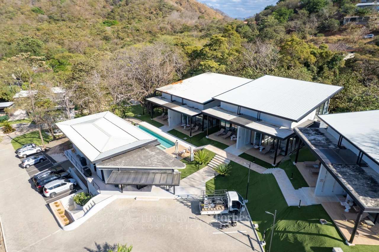 20882 - Epic Tamarindo - Exclusive investment of 12 villas with 18 suites