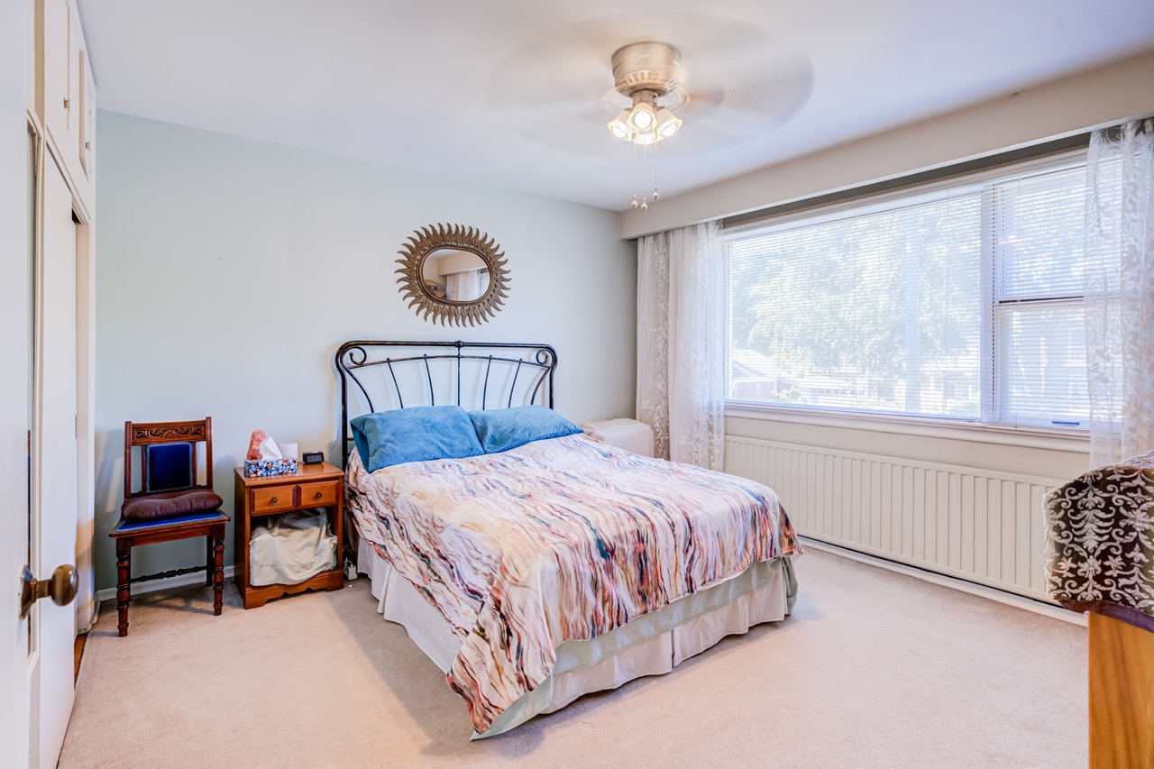 407 Lake Promenade