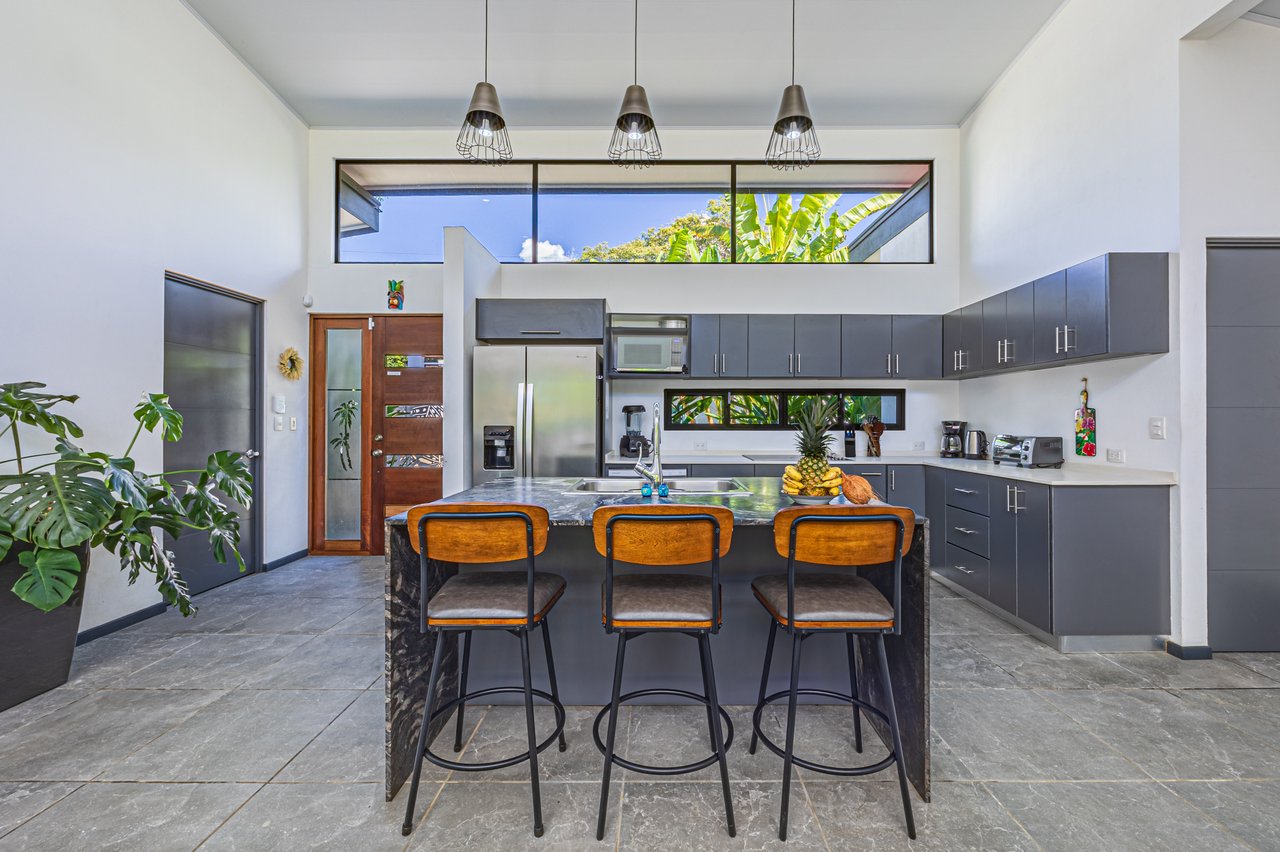 Tropical Modern Residence near Marino Ballena National Park