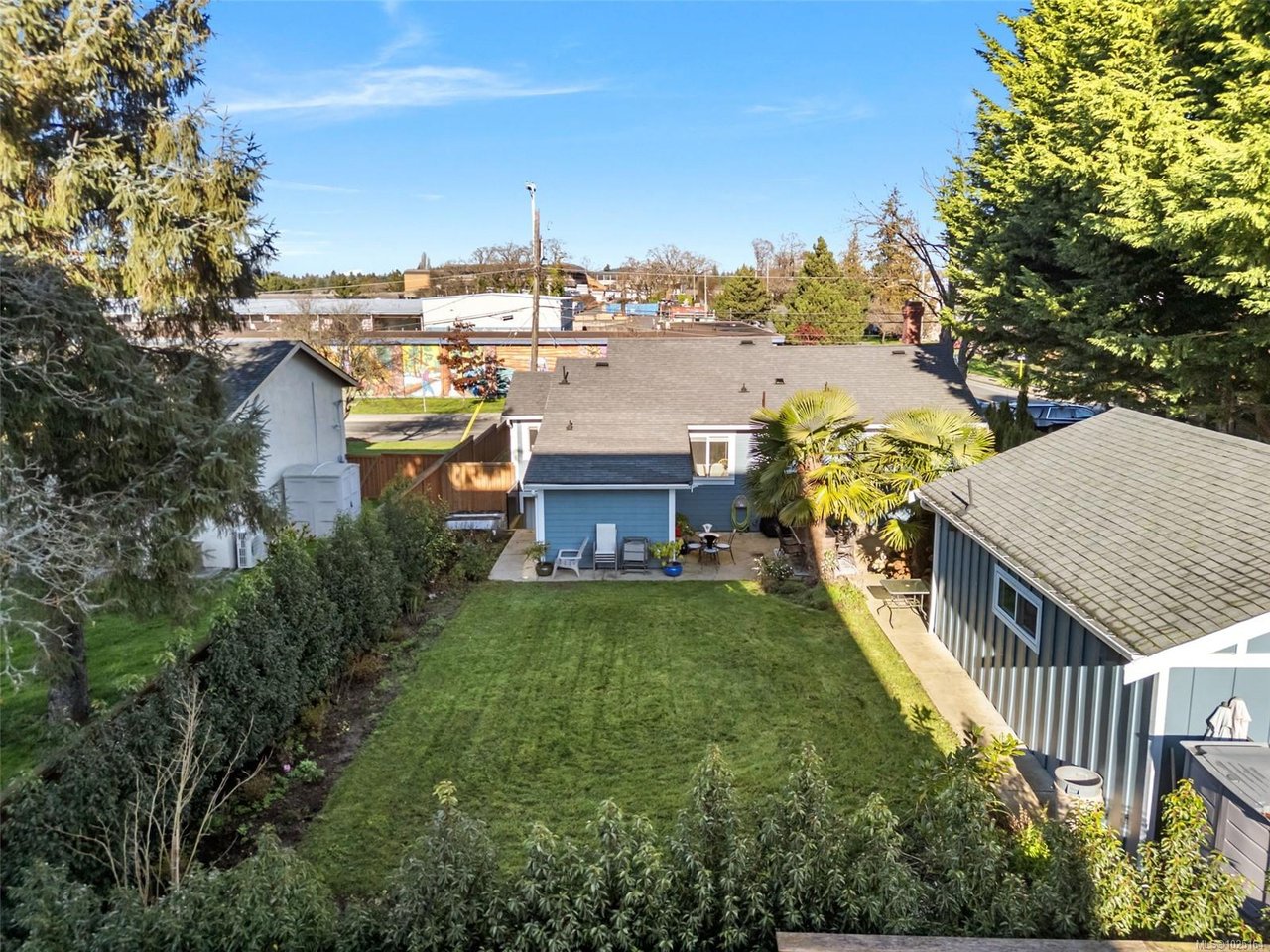1123 Reynolds Rd, Saanich