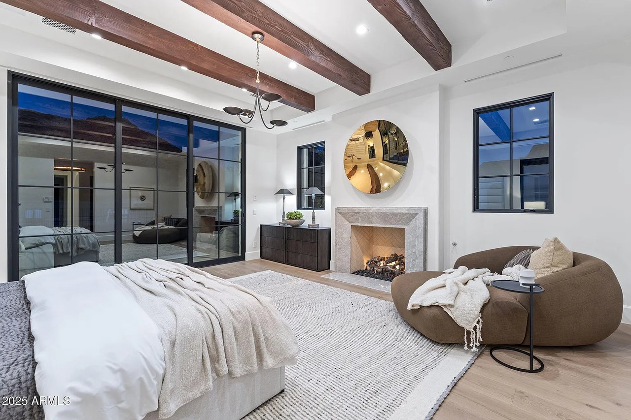 7501 N EUCALYPTUS Drive