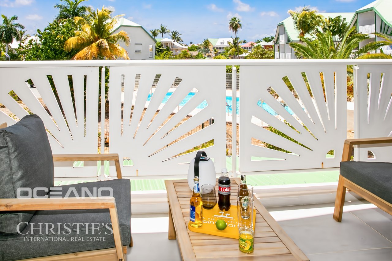 DUPLEX APARTMENT – ORIENT BAY | EXCLUSIVE LISTING