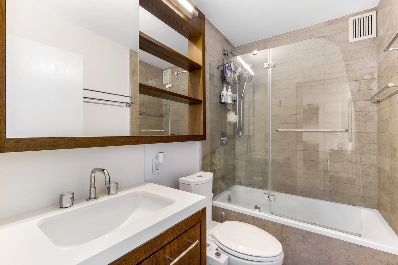 225 Rector Pl #PH1A