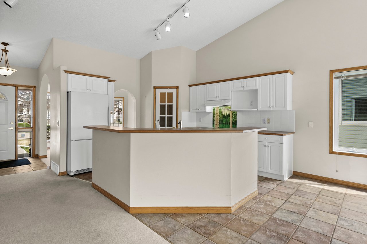 122 Rocky Ridge Villas NW