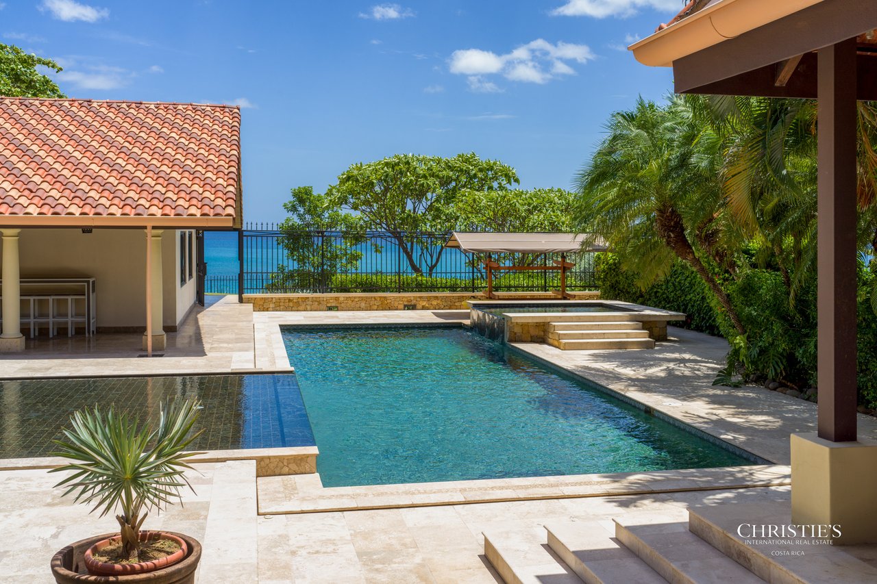 Casa Playa Bonita | Beachfront Luxury Estate in Playa Flamingo