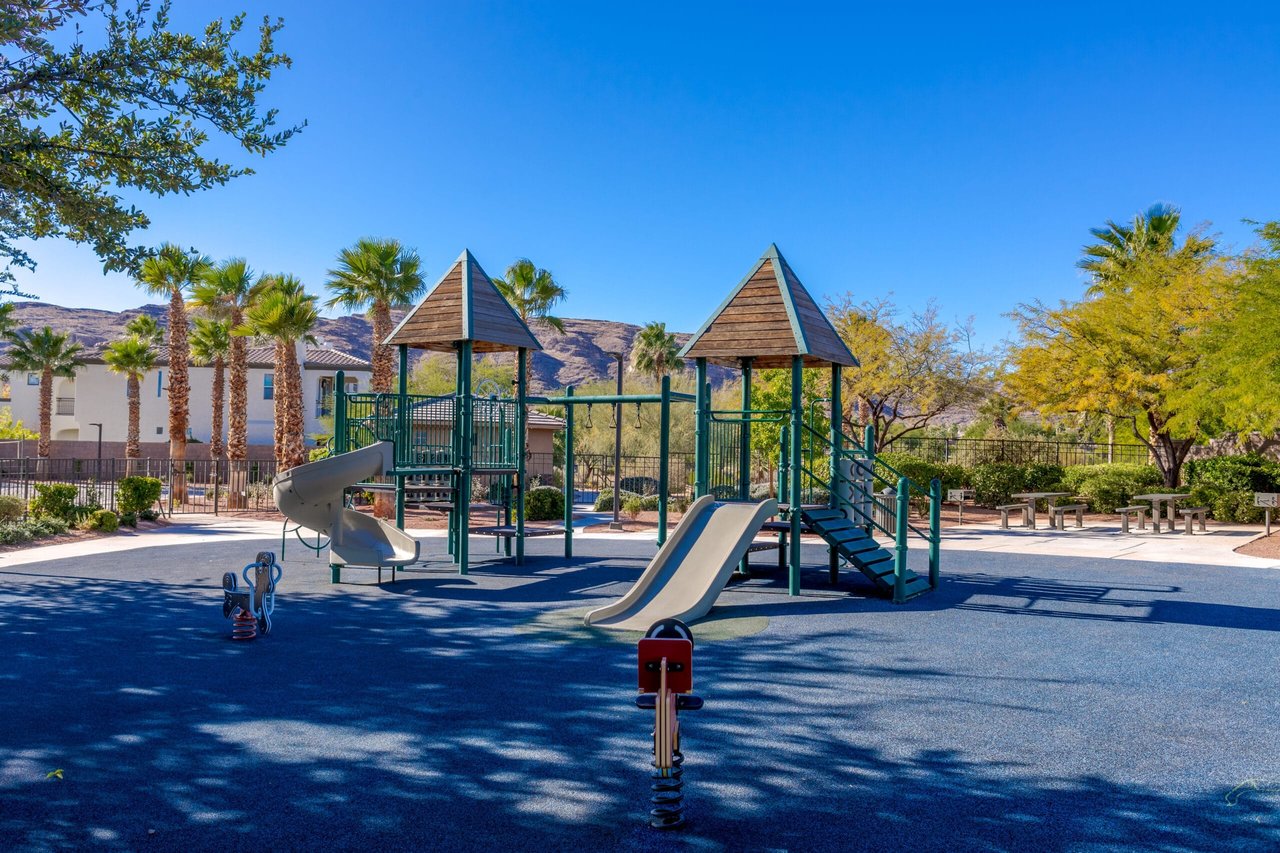 Red Rock Country Club