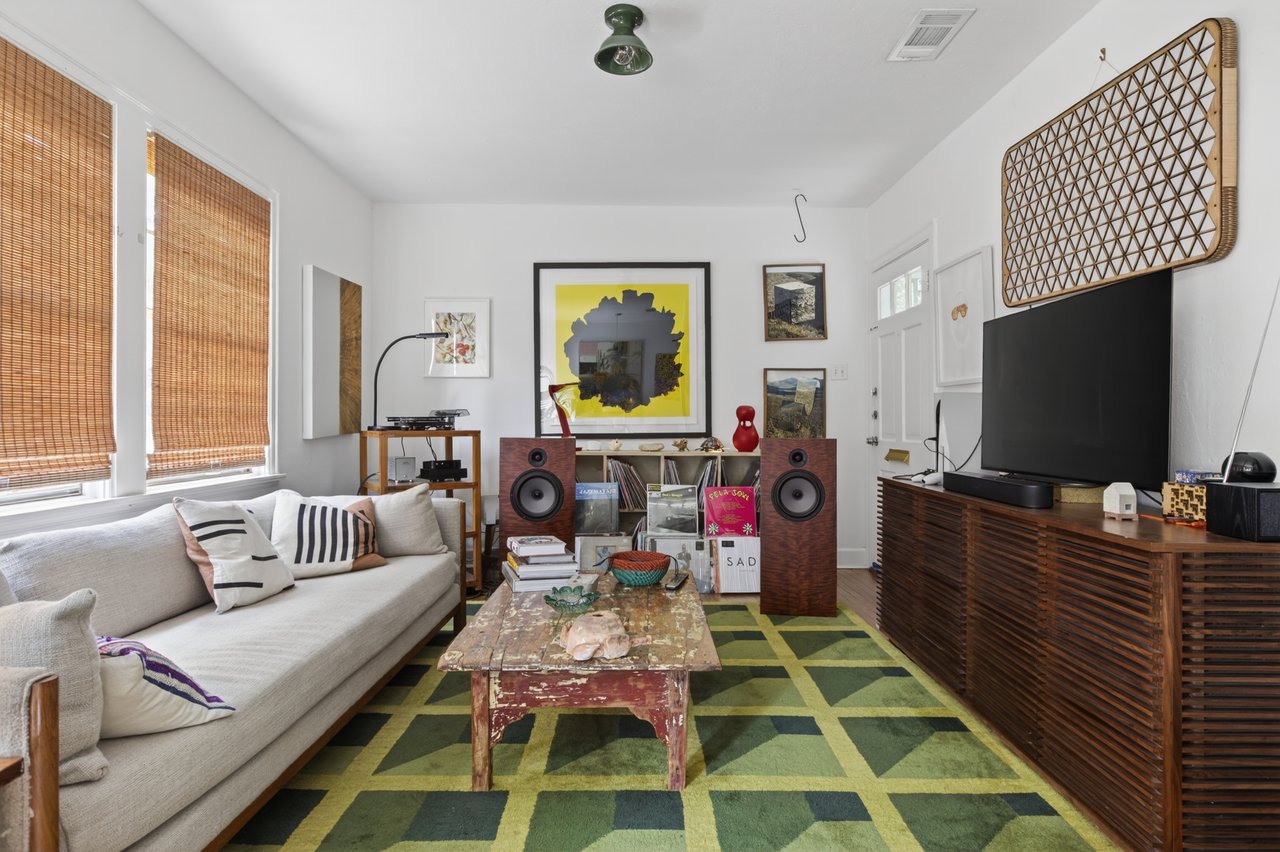 3207 Bridle Path