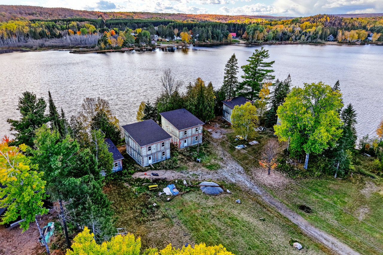 194 South Road, Hastings Highlands