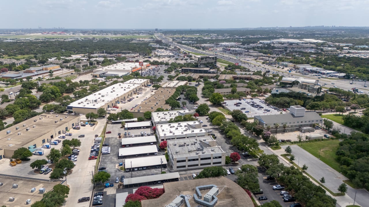 Independence Plaza I & II | Move-in Ready Spec Suites | For Lease