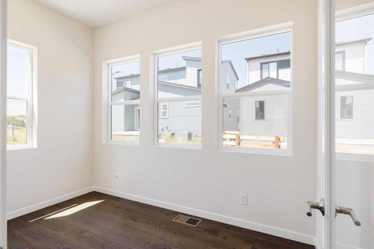 Fusion 1C - Finished Basement & 2-1 Buydown Included