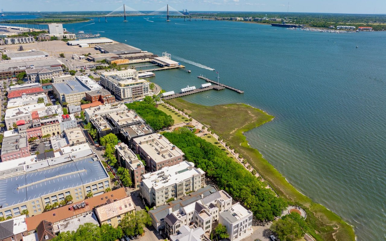 French Quarter Townhome – 8 Prioleau Street TH A