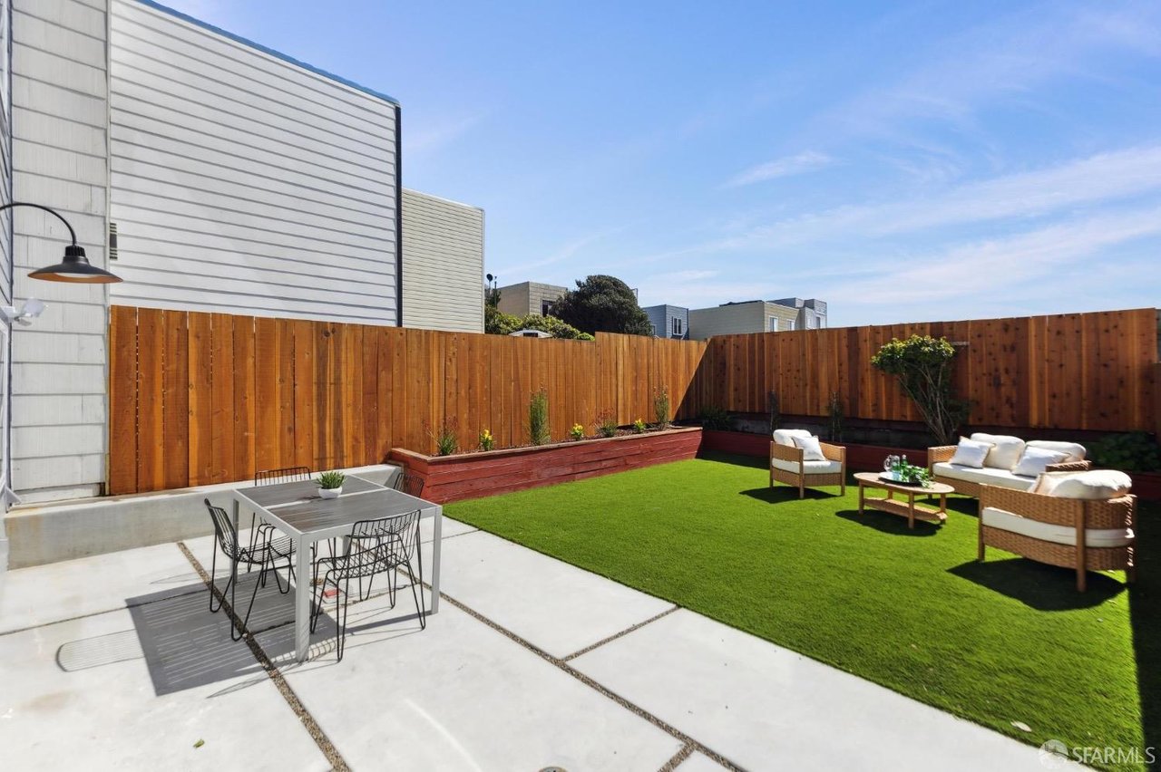 3431 Noriega St